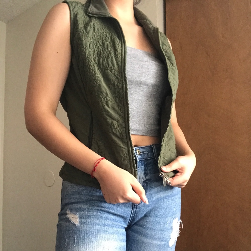 vest